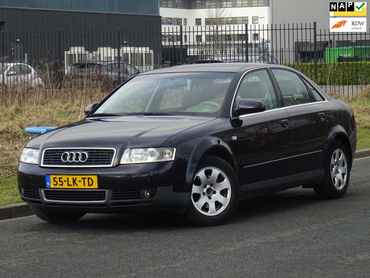 Audi A4 Limousine - 2.0 Exclusive MT NAP/CLIMA/CRUISE/PDC/APK - AutoWereld.nl