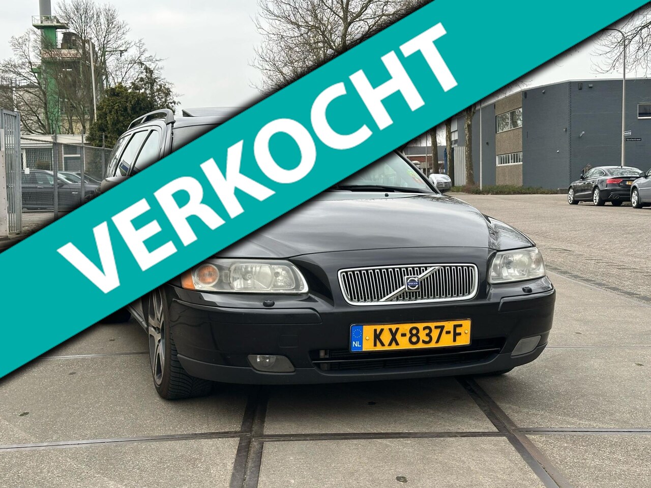 Volvo V70 - 2.4 D5 Edition II Xenon/Schuifdak/Leer/Stoelverw - AutoWereld.nl