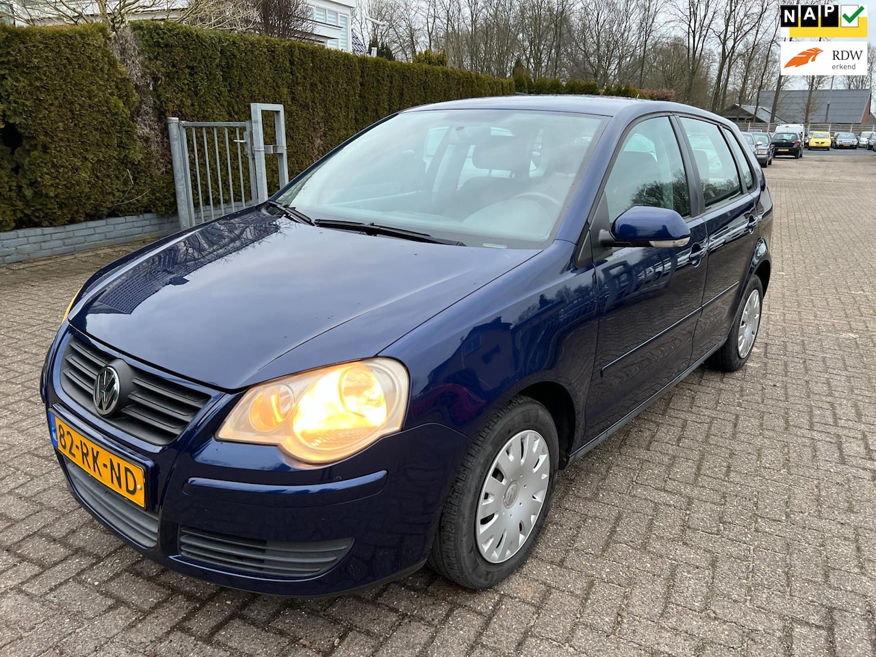 Volkswagen Polo - 1.2-12V 5-DRS OPTIVE AIRCO NAP - AutoWereld.nl