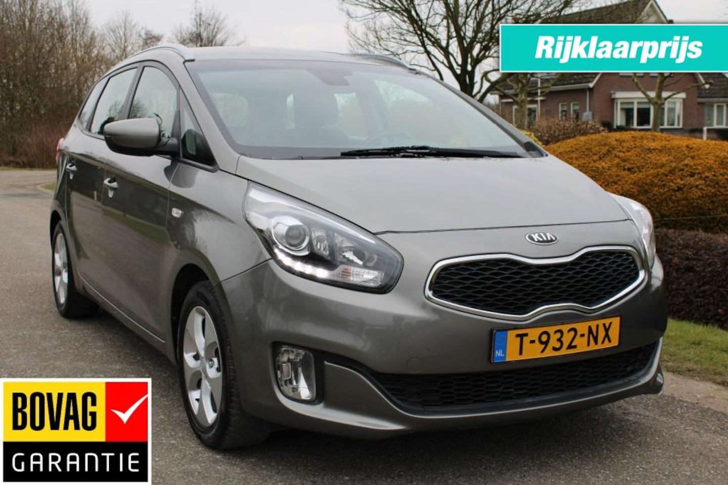 Kia Carens - 2.0 GDI 166pk Plus Pack 7-pers airco/cruise/PDC/trekhaak/stoelve - AutoWereld.nl