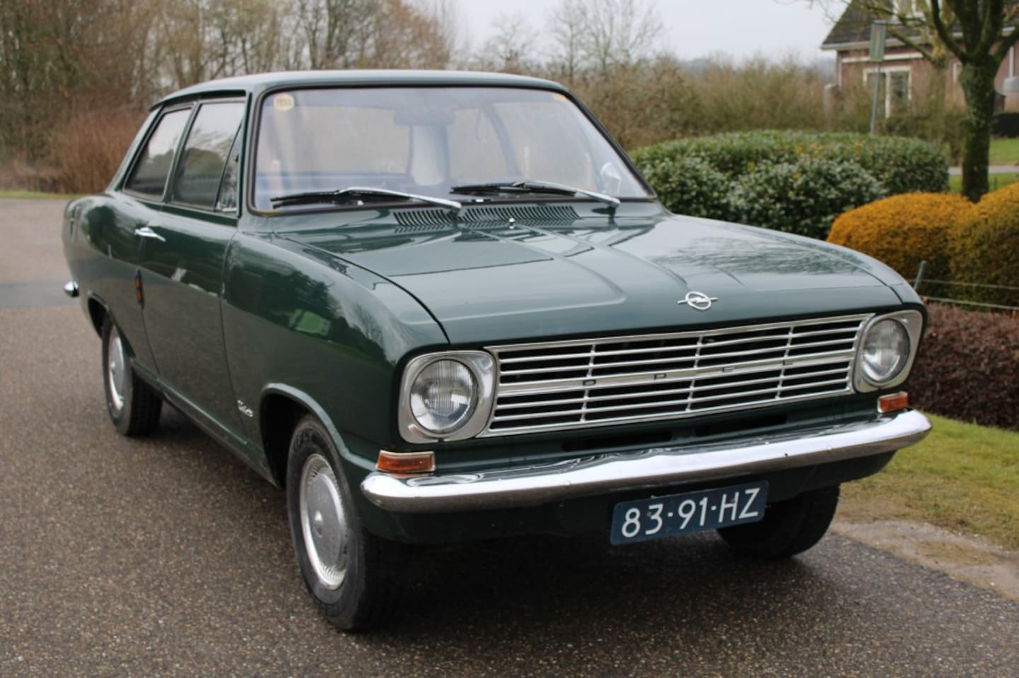 Opel Kadett - 1.1 50pk Standard Origineel Nederlands 2-deurs Sedan - AutoWereld.nl