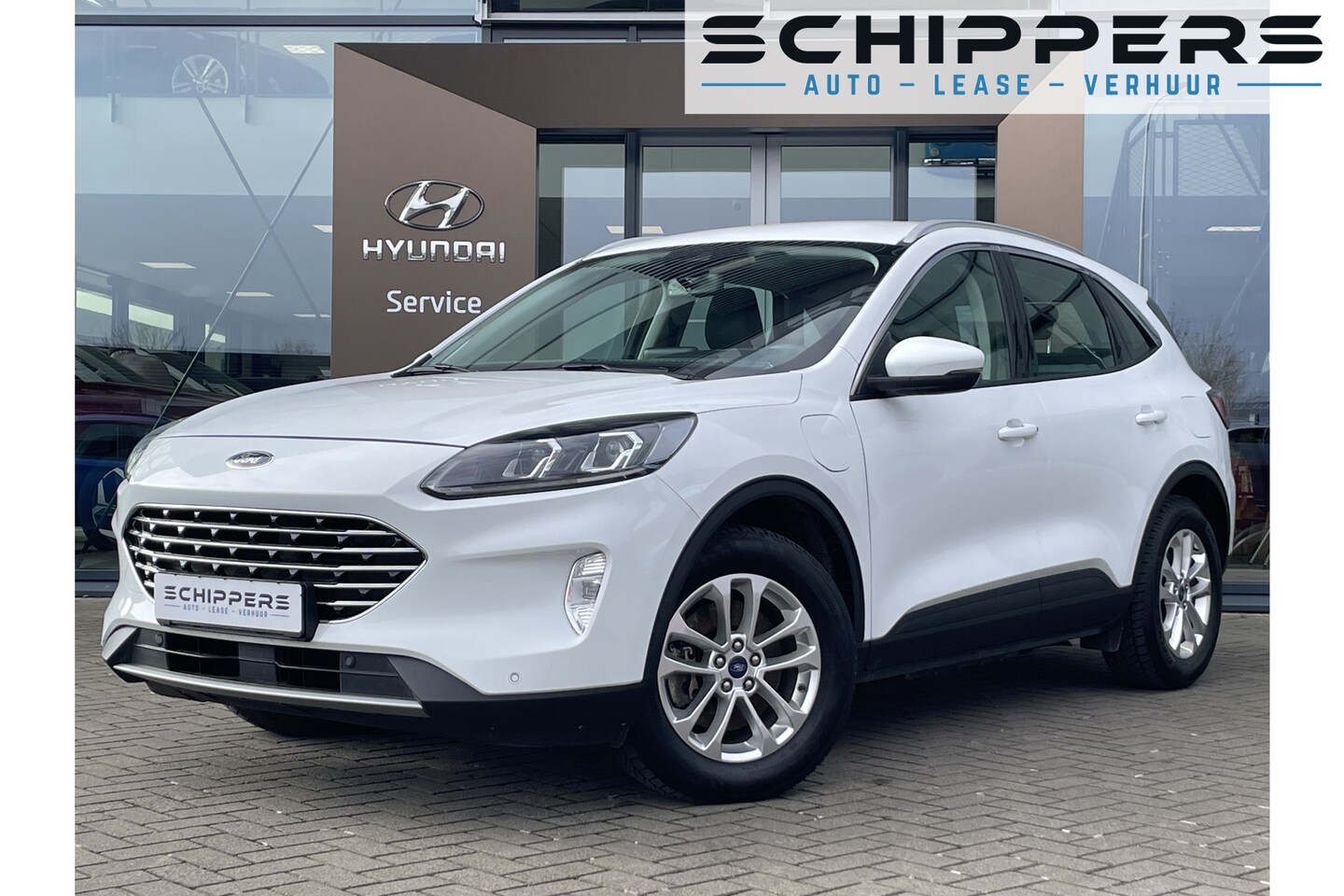 Ford Kuga - 2.5 PHEV Titanium | Trekhaak - AutoWereld.nl