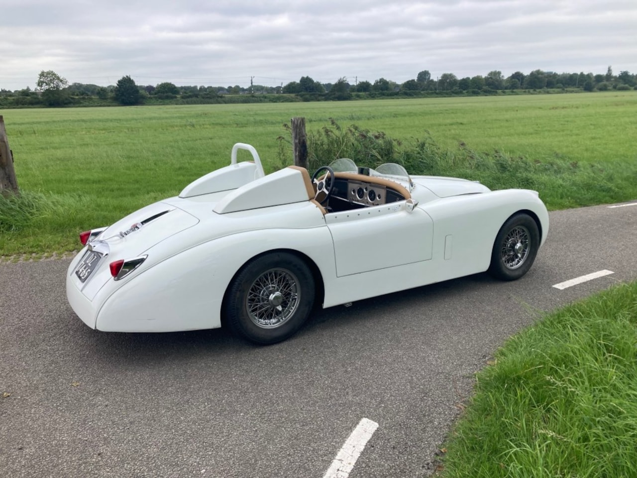 Jaguar XK - 150 Roadster - AutoWereld.nl