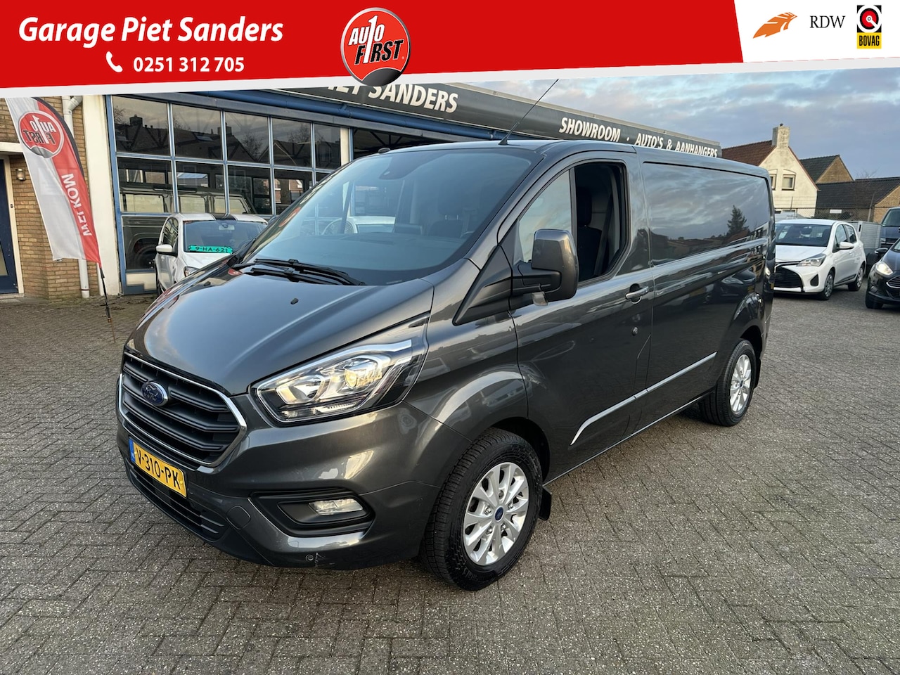 Ford Transit Custom - 300 2.0 TDCI L1H1 Limited I Camera I Stoelverw. I PDC I 1e eigenaar I - AutoWereld.nl