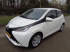 Toyota Aygo - 1.0 VVT-i x-play 201897000 NL km'sApple carplay