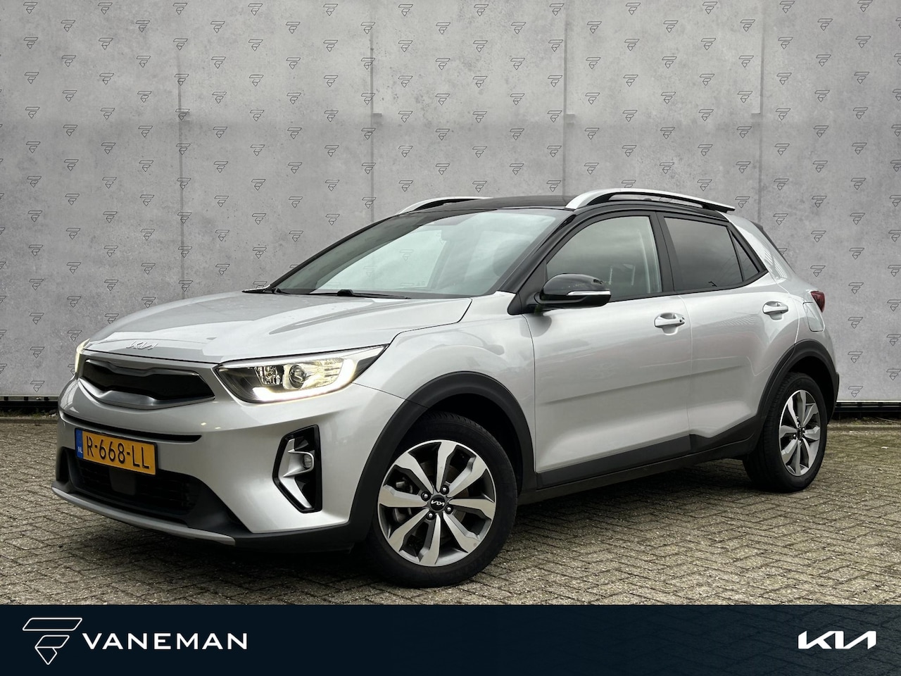 Kia Stonic - 1.0 T-GDi MHEV DynamicPlusLine | Camera | Navi | Key-Less | Clima | 16” Velgen | PDC | Cru - AutoWereld.nl