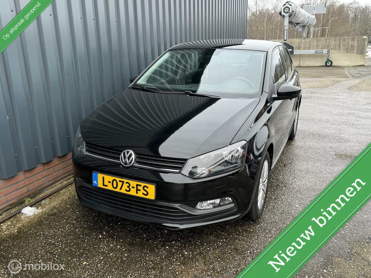 Volkswagen Polo - 1.0 Easyline 5DEURS/ LAGE KM/ STOELVERWARMING - AutoWereld.nl