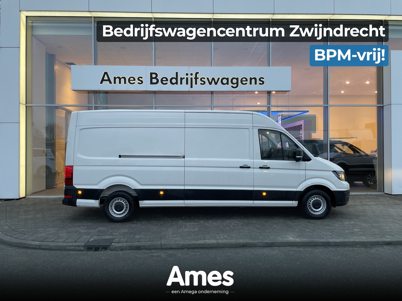 Volkswagen Crafter - 35 2.0 TDI L4H3 140 PK Hand | PDC | App Connect | 3 Zits - AutoWereld.nl