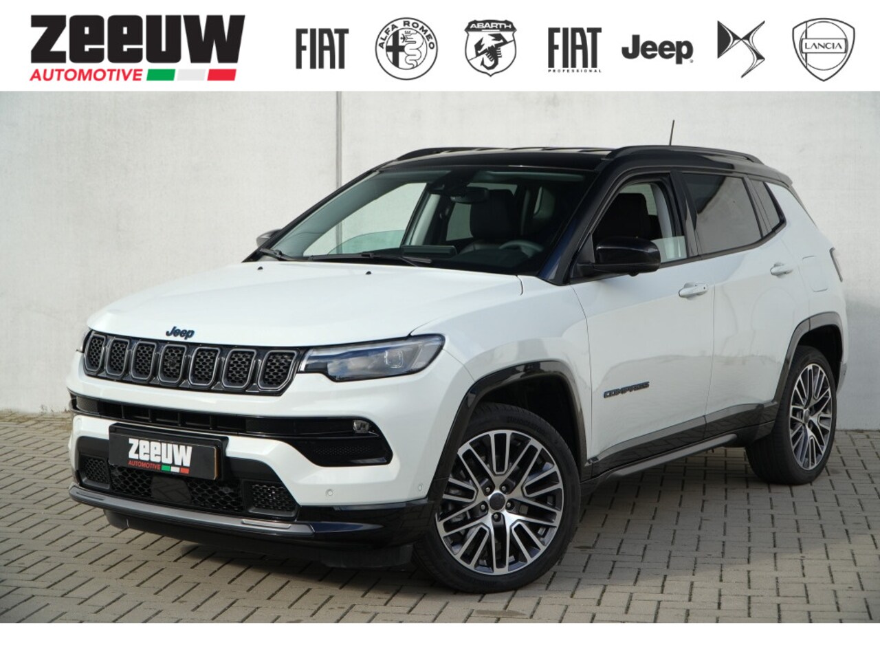 Jeep Compass - 4xe 240 PK Hybrid Summit | Leder | 360cam | 19" - AutoWereld.nl