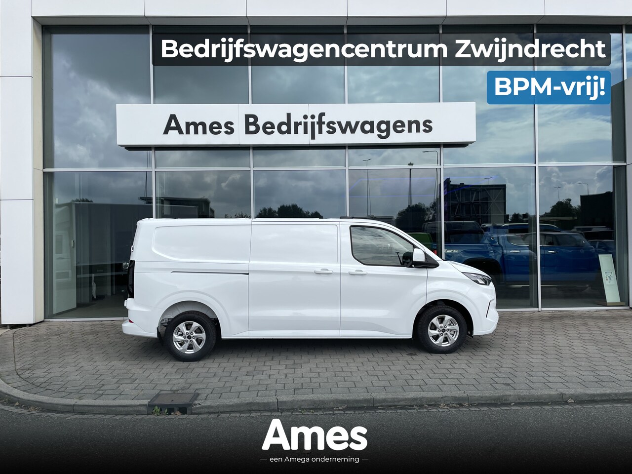 Ford Transit Custom - 300 2.0 TDCI L2H1 Limited 150 PK | Handgeschakeld | App Connect Neem contact met ons op vo - AutoWereld.nl