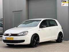 Volkswagen Golf - 1.4 TSI Comfortline | GTI Look | Navigatie | Bluethooth | 18 inch | Onderhoudhistorie