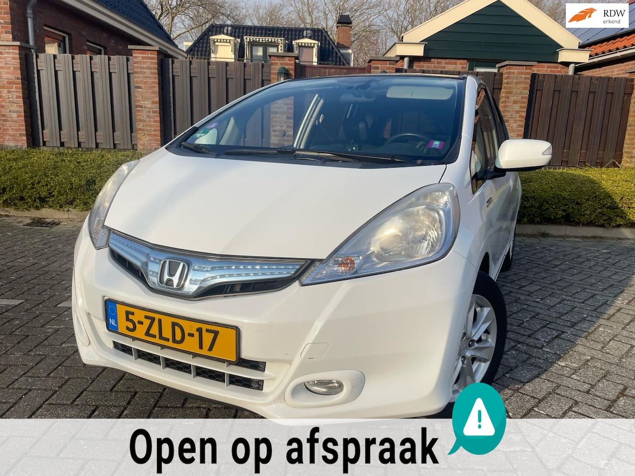 Honda Jazz - 1.4 Hybrid Elegance AUTOMAAT PANORAMADAK PDC LMV - AutoWereld.nl