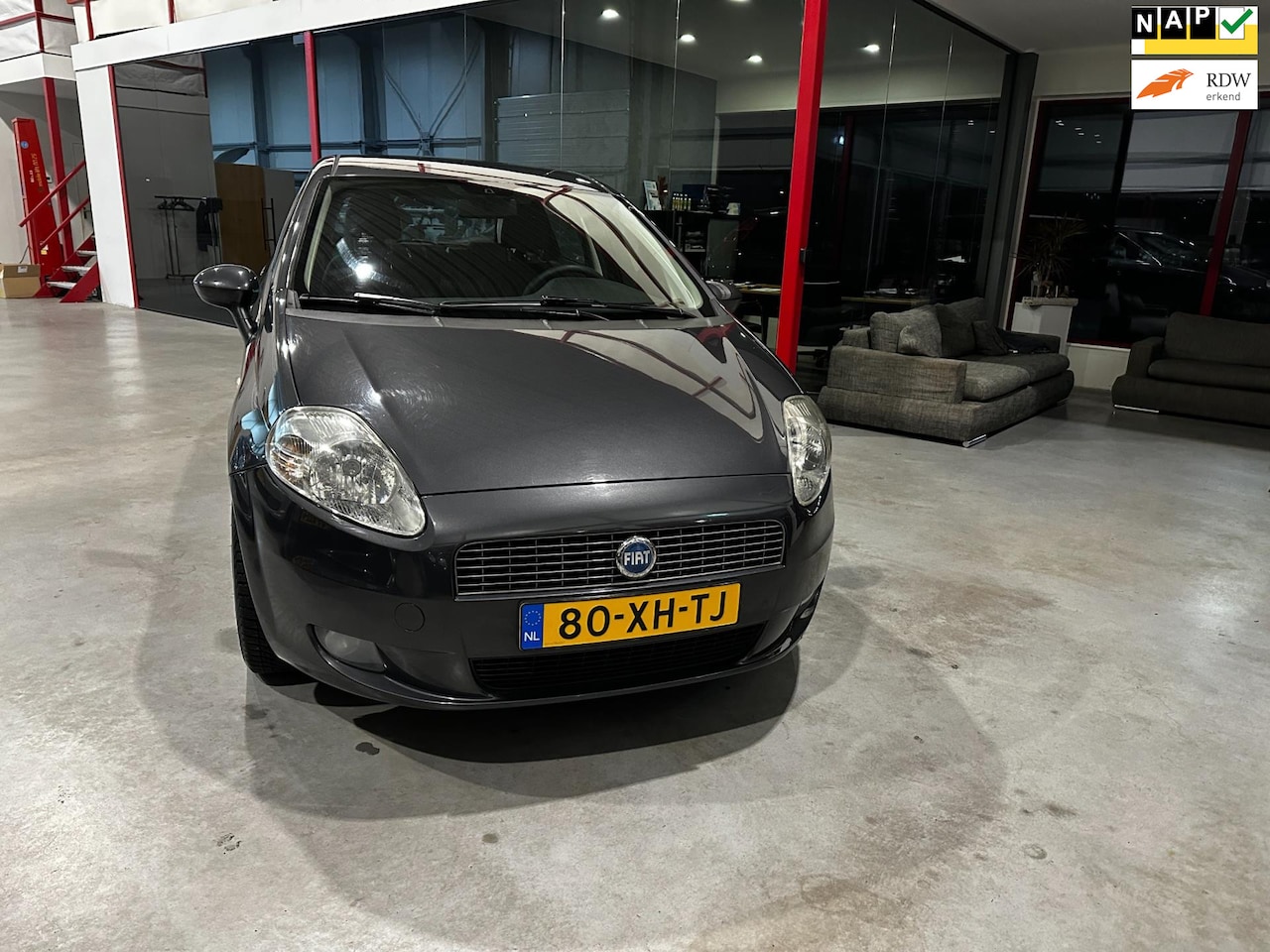 Fiat Grande Punto - 1.4 Dynamic / Airco / LMV / Elec. Ramen / Cruise / NAP / - AutoWereld.nl