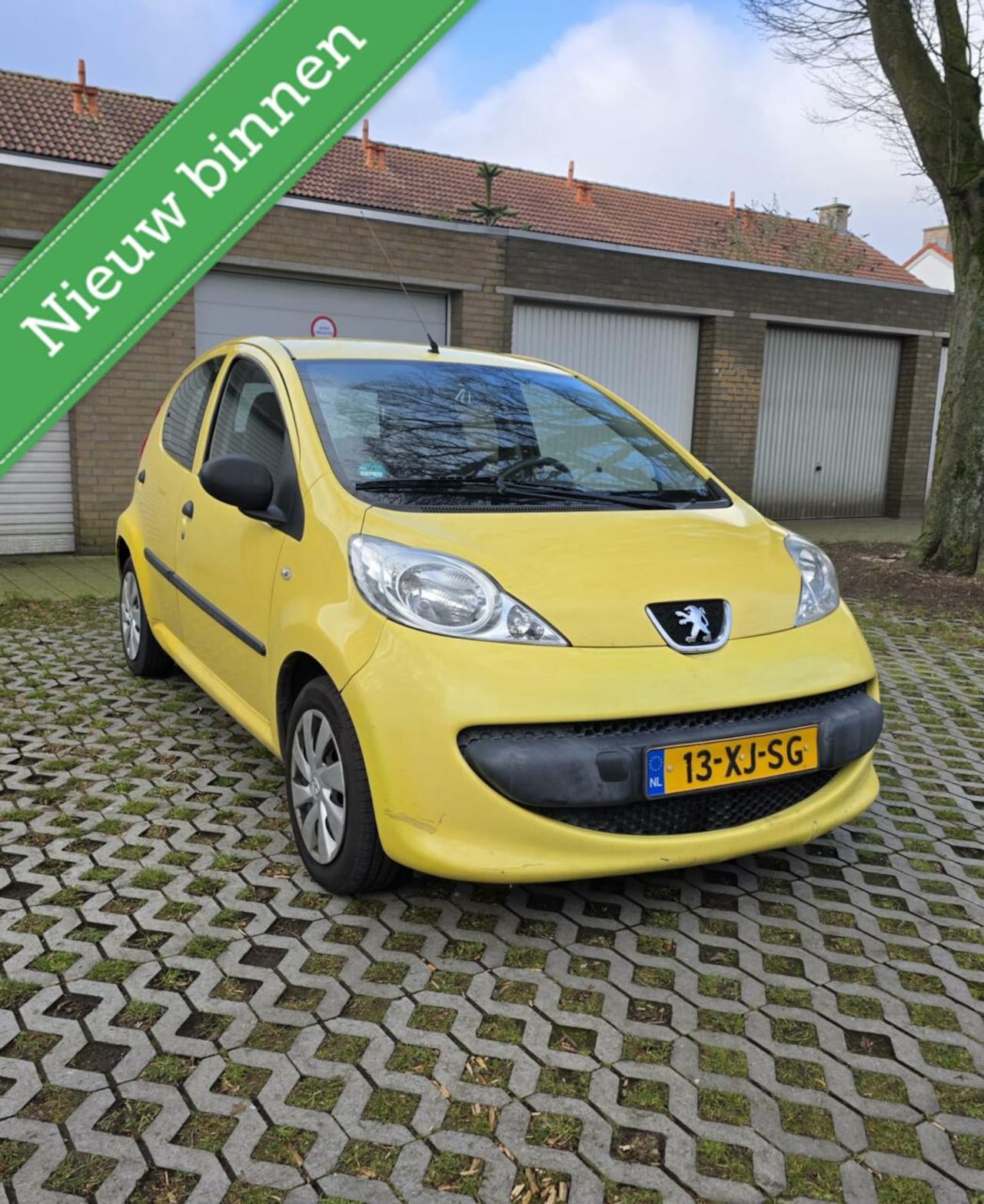 Peugeot 107 - 1.0-12V XR 5Drs 2007 154dkm NWE KOPPELING APK6-25 - AutoWereld.nl