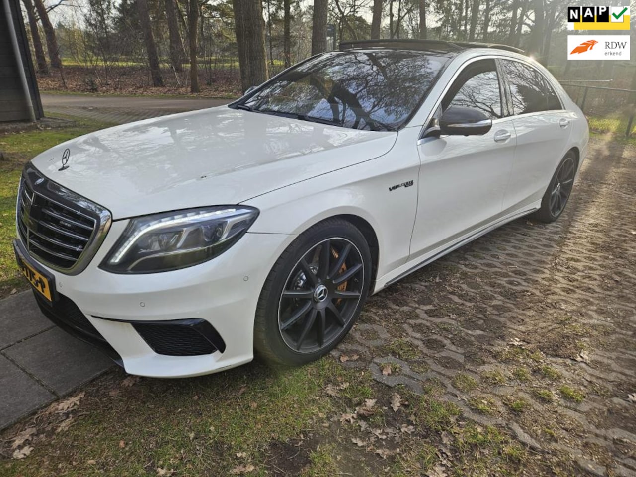 Mercedes-Benz S-klasse - Mercedes-Benz S-klasse AMG 63 4Matic Lang l 3D Burmester l Keramische Remmen l Panodak l S - AutoWereld.nl