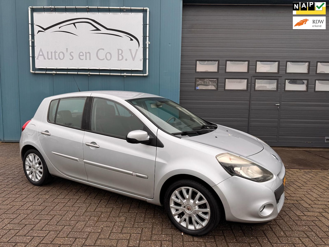 Renault Clio - 1.2 TCe Dynamique Clima Navi Cruise 16``Lm velgen Trekhaak Nl auto Nap - AutoWereld.nl