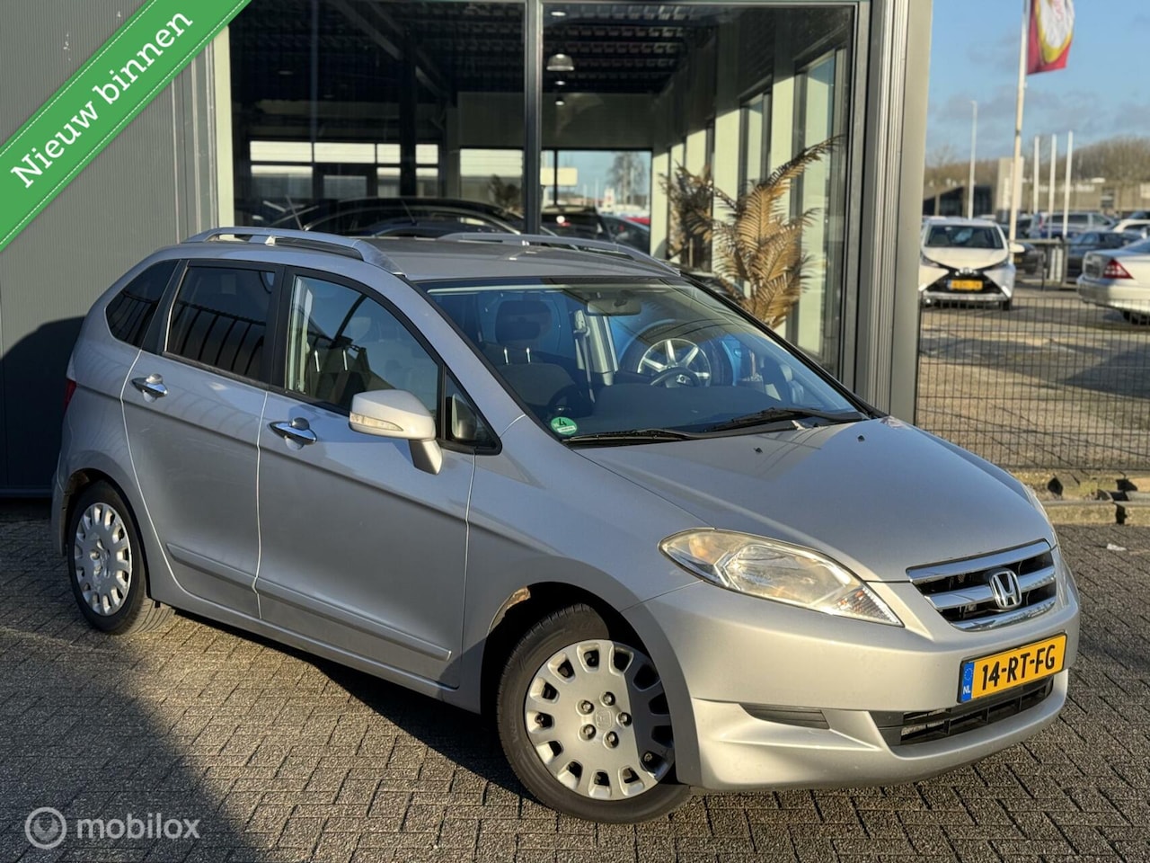 Honda FR-V - 2.0i Lifestyle 18-08-2025 A.P.K! - AutoWereld.nl