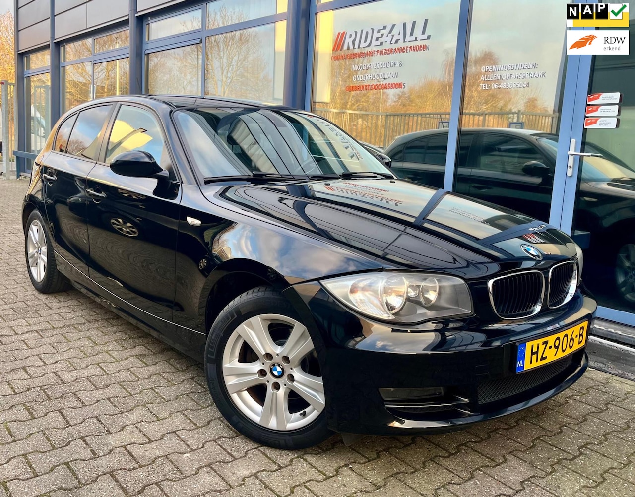 BMW 1-serie - 116i/CRUISE/NW APK/5DRS!!! - AutoWereld.nl