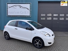 Toyota Yaris - 1.3 VVTi Comfort Airco Facelift 6-vers Lm velgen Zeer nette staat. Apk 01-2026