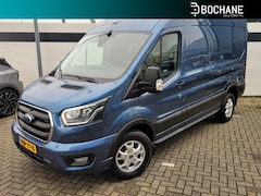 Ford Transit - 350 2.0 TDCI L2H2 Limited | Automaat | Trekhaak | Camera | Dealer onderhouden