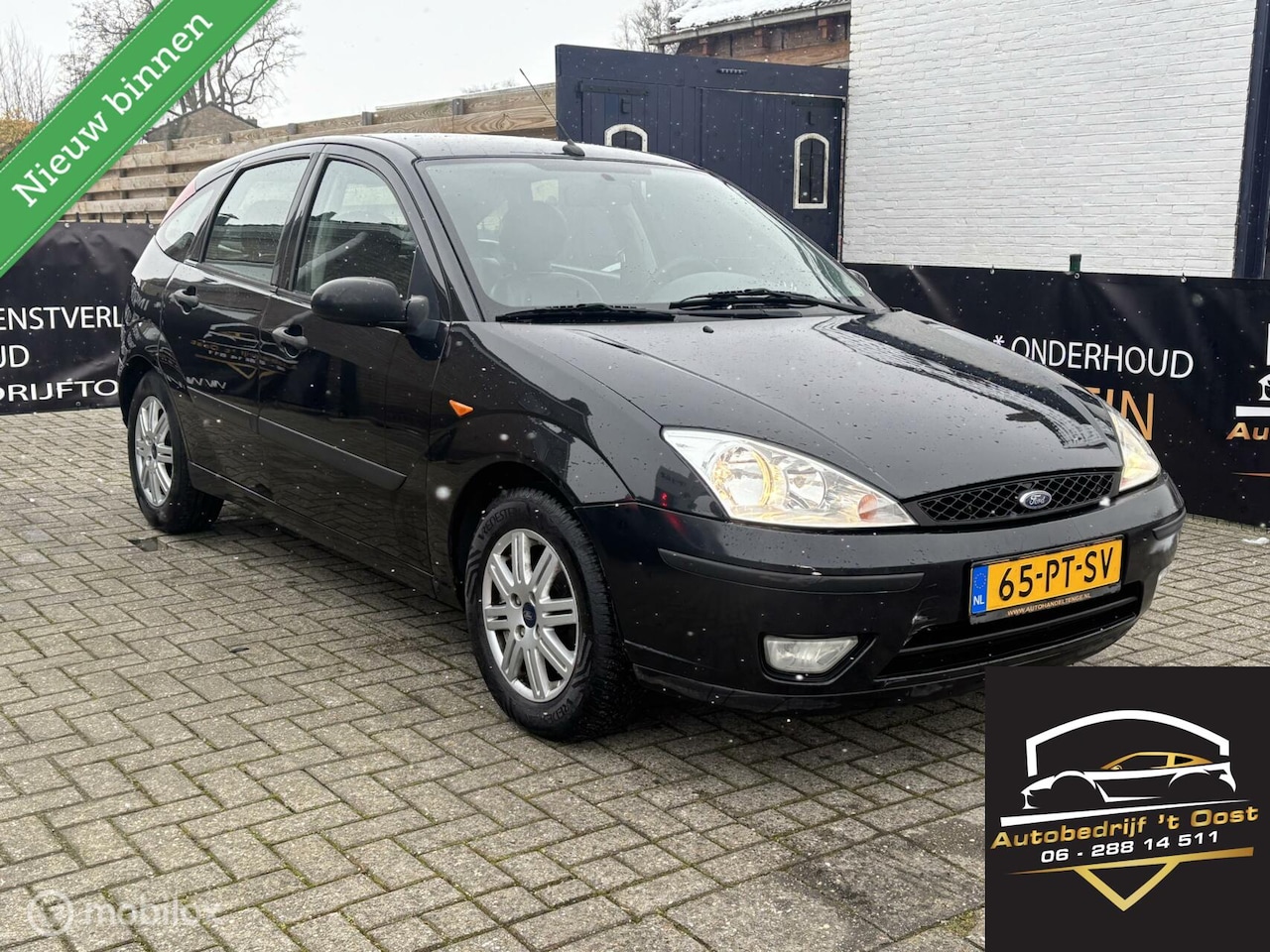 Ford Focus - 1.6-16V Ghia trekhaak, leer, airco lmvelgen, apk - AutoWereld.nl