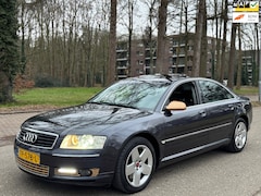 Audi A8 - 3.7 Quattro Exclusive V8 AUT Gold Edition