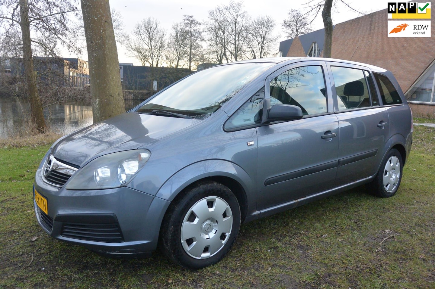 Opel Zafira - 1.6 Business*7persoons*airco*cruise*bluetooth - AutoWereld.nl