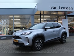 Toyota Yaris Cross - 1.5 HYBRID DYNAMIC TREKHAAK STOELVERW. NAVI AD-CRUISE 17"LMV PRIVACY-GLASS PARK-SENSOREN