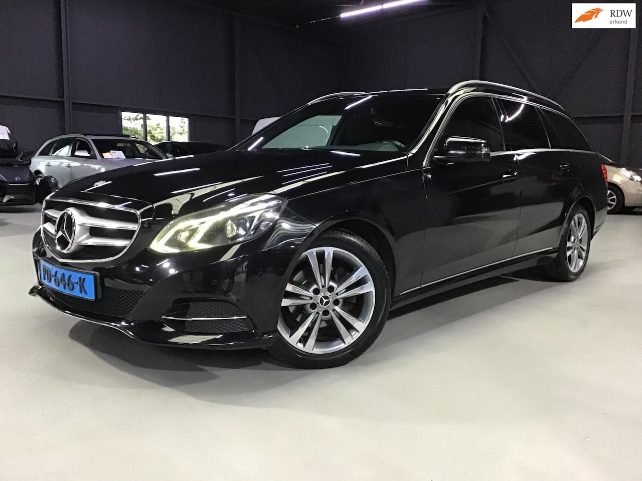 Mercedes-Benz E-klasse Estate - 220 CDI Ambition Avantgarde I 2e Eigen I Led I Elec Stuur+ Stoelen I Navi I Cruise I Half/ - AutoWereld.nl