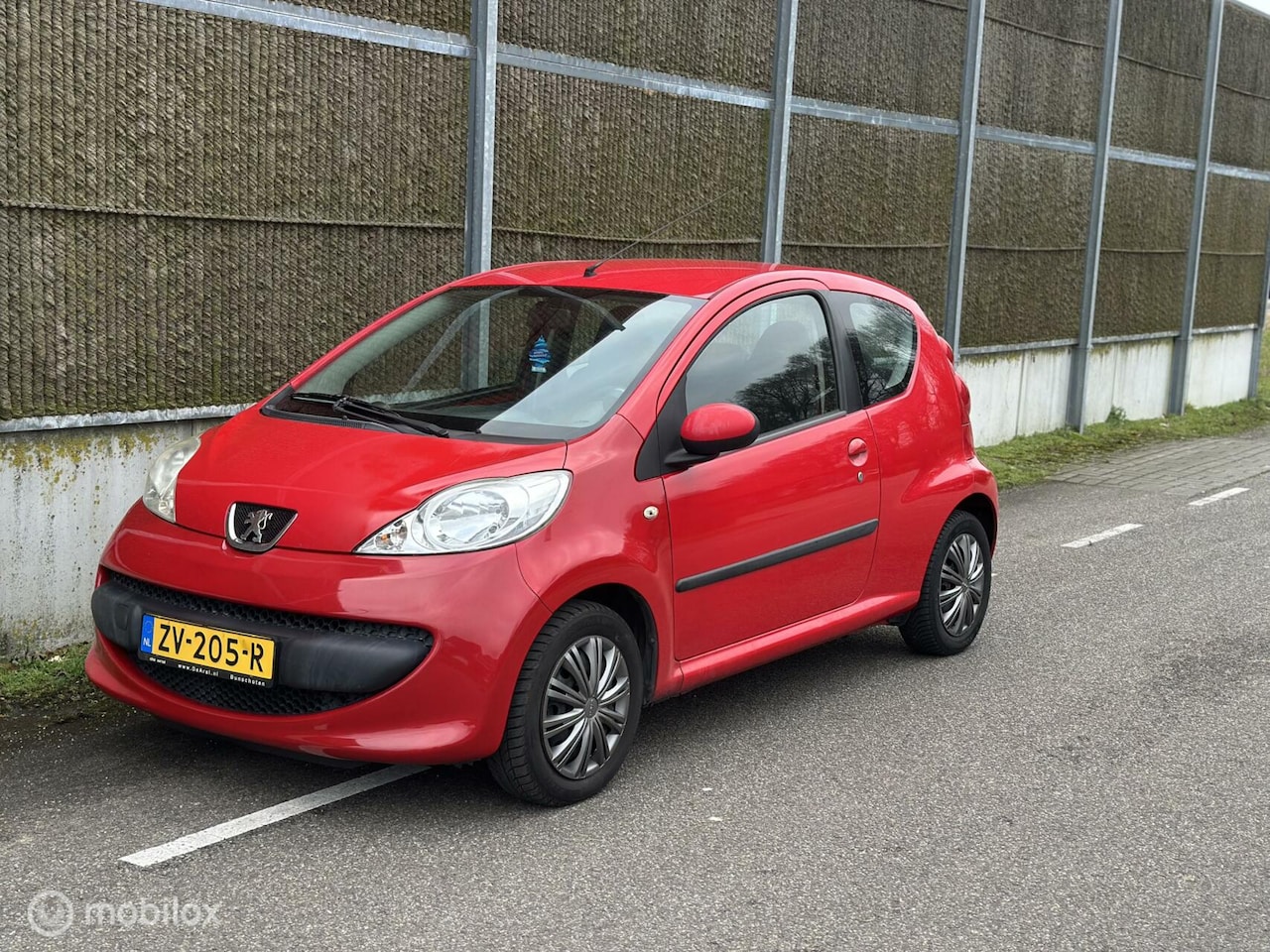 Peugeot 107 - 1.0-12V XR APK|AIRCO|LAGEKM - AutoWereld.nl