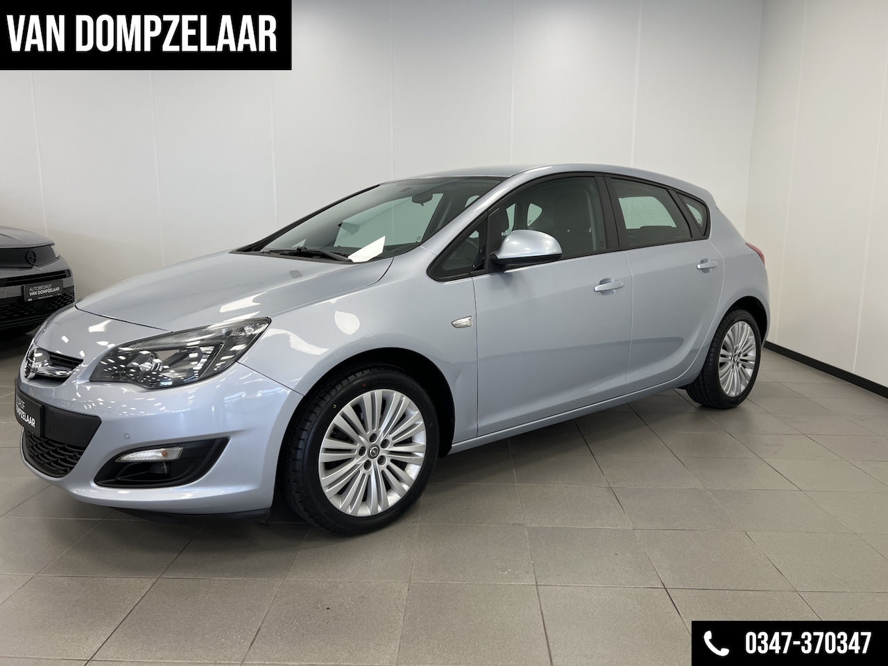 Opel Astra - 1.4 Turbo Business+ / 140PK / NAVI / PDC / H.LEDER / 12MND BOVAG / - AutoWereld.nl