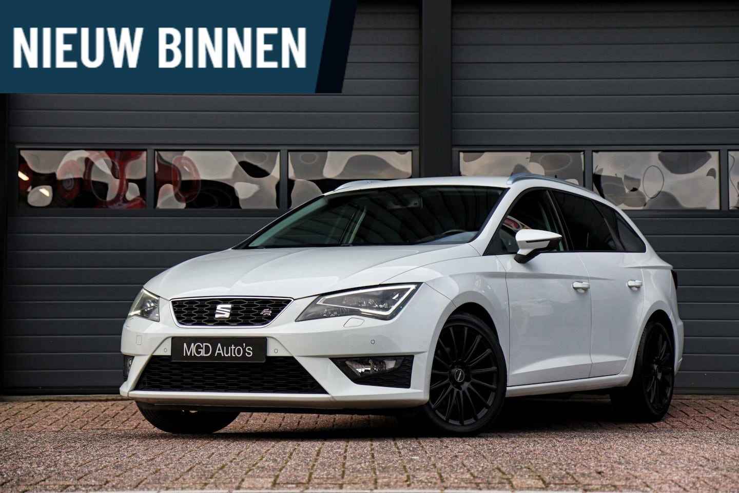 Seat Leon ST - 1.4 EcoTSI FR /LED/STOELVERW./CAMERA/PDC/CRUISE/TREKHAAK! - AutoWereld.nl