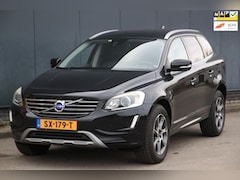 Volvo XC60 - 2.0 D4 FWD Ocean Race Leer/Navigatie/Parkeersensor/Trekhaak