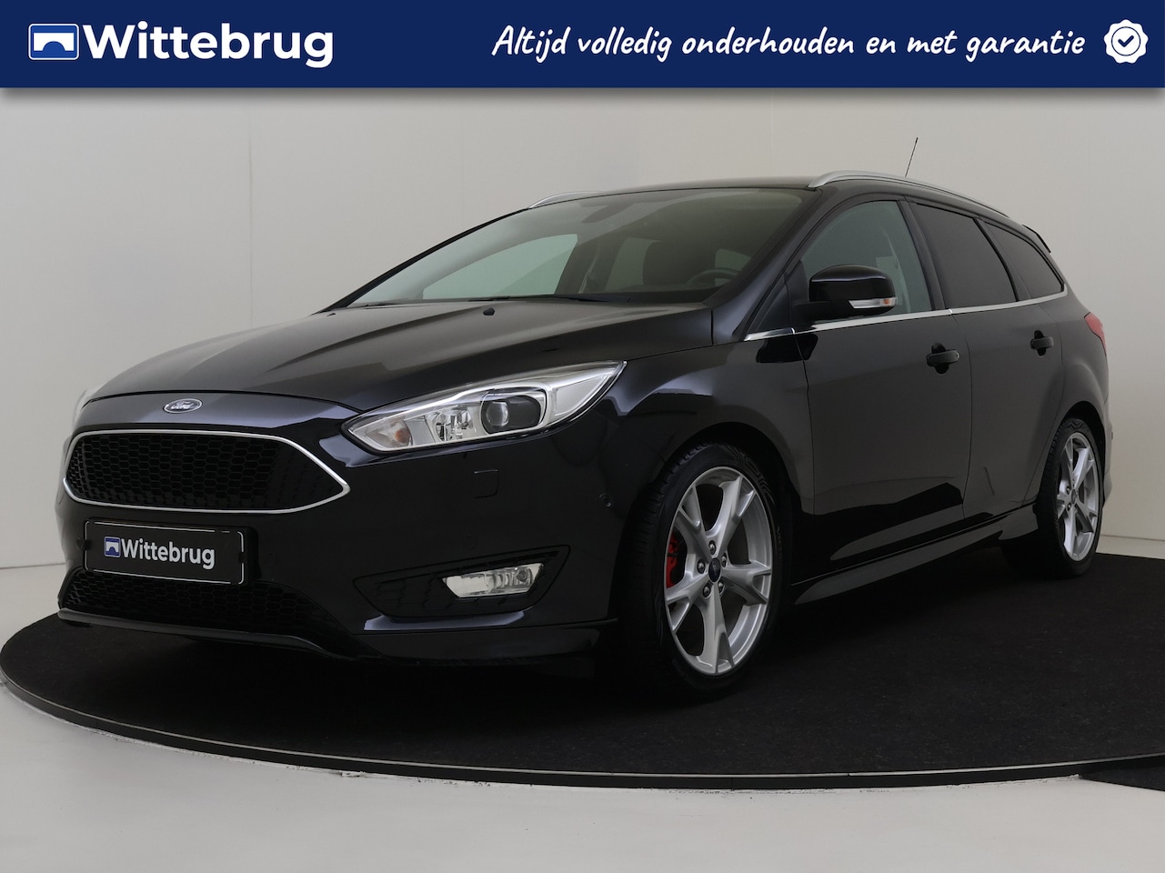 Ford Focus Wagon - 1.5 Titanium 150pk | Leder | Navigatie | 18" Velgen | Voorruitverwarming | 1500kg Trekgewi - AutoWereld.nl