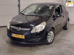 Opel Corsa - 1.0-12V Essentia 2007 Airco Zeer Zuinig