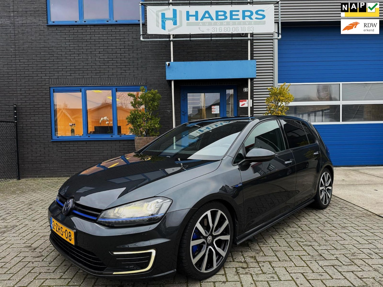 Volkswagen Golf - 1.4 TSI GTE 225PK|Origineel NL|Navi|Led/Xenon|DSG|Sportstoel|Sfeerverlichiting|Climate|Blu - AutoWereld.nl