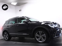 Volkswagen Tiguan - 1.4 TSI eHybrid R-Line Vol/Pano dak/Head up/Trekhaak