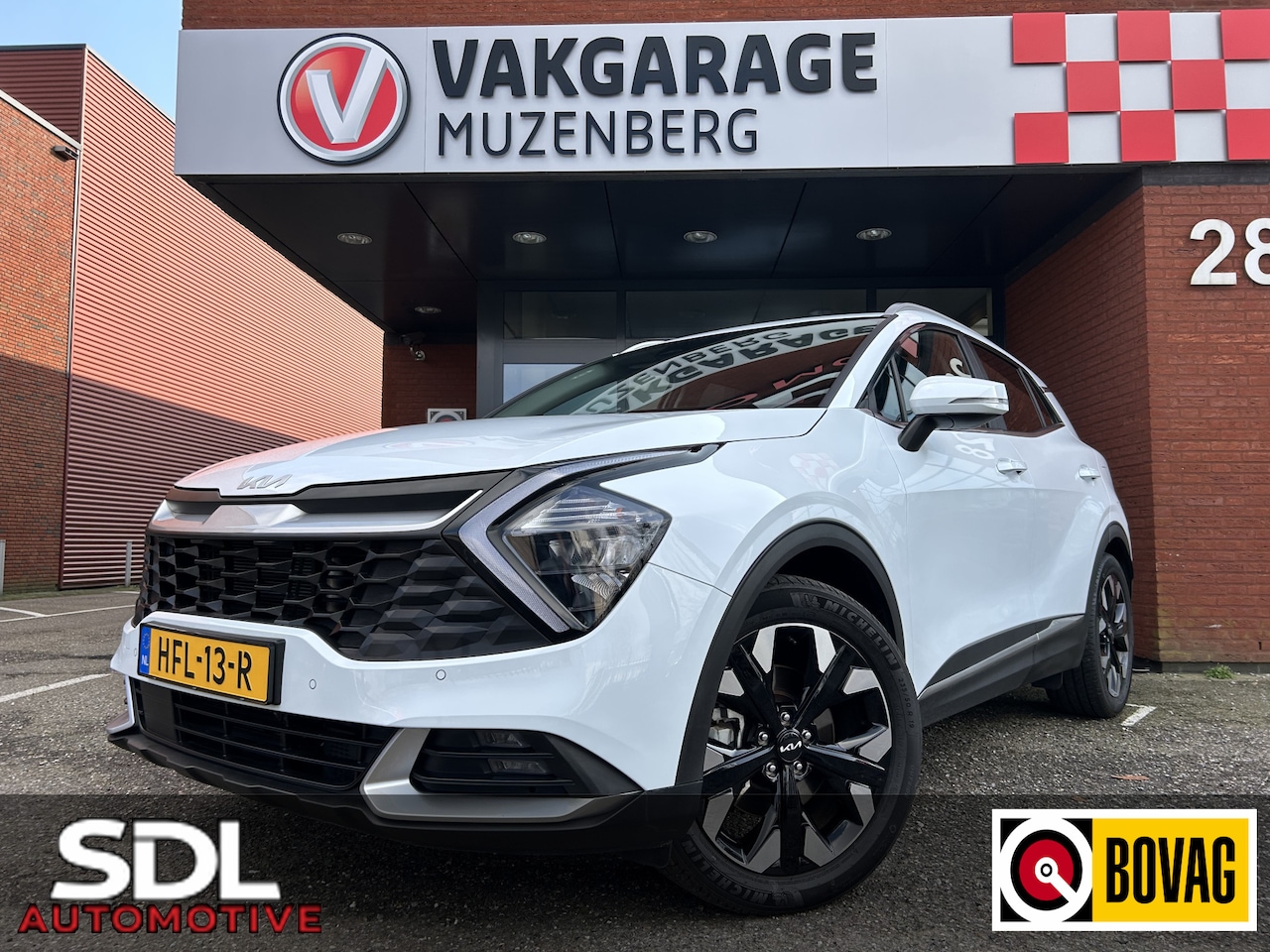 Kia Sportage - 1.6 T-GDi Plug-in Hybrid AWD DynamicPlusLine // FULL LED // ADAPT. CRUISE // HALF LEDER // - AutoWereld.nl