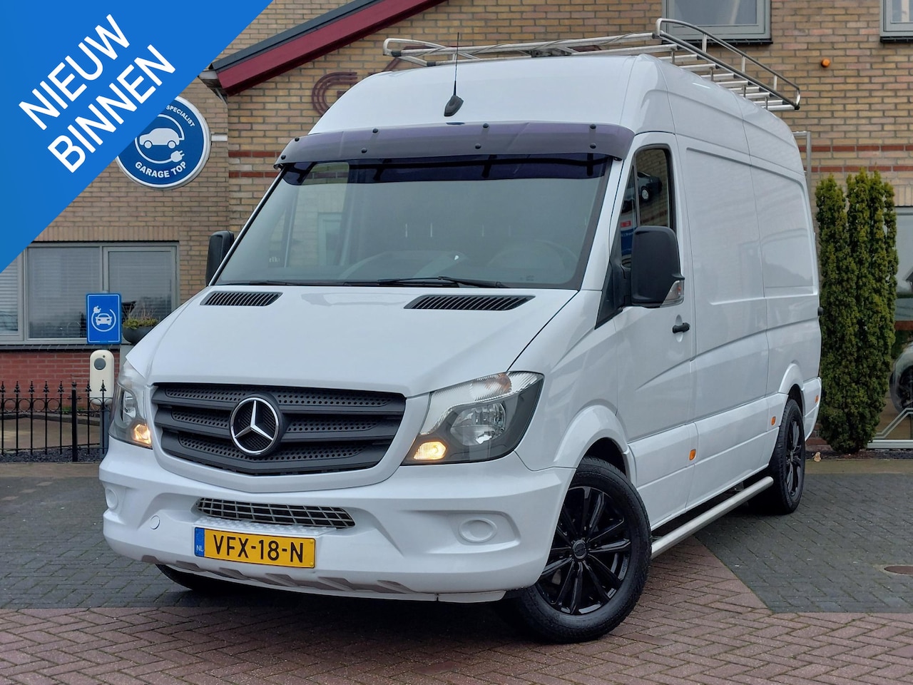 Mercedes-Benz Sprinter - 316 2.2 CDI L2H2 | Camera | Imperiaal | Trekhaak - AutoWereld.nl