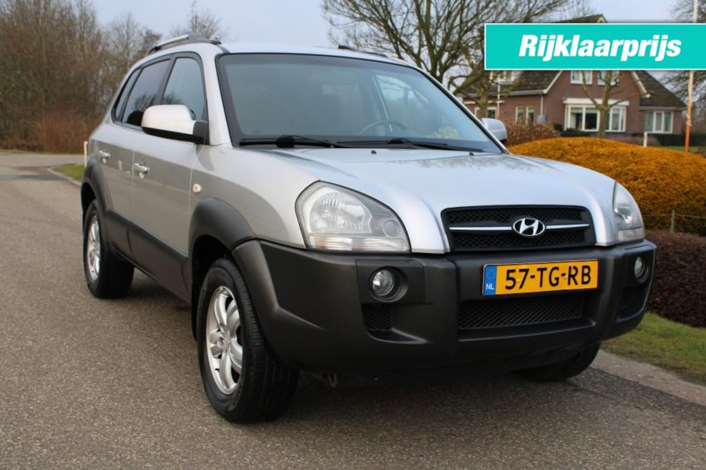 Hyundai Tucson - 2.0i 141pk Style Airco/Cruise/Trekhaak - AutoWereld.nl