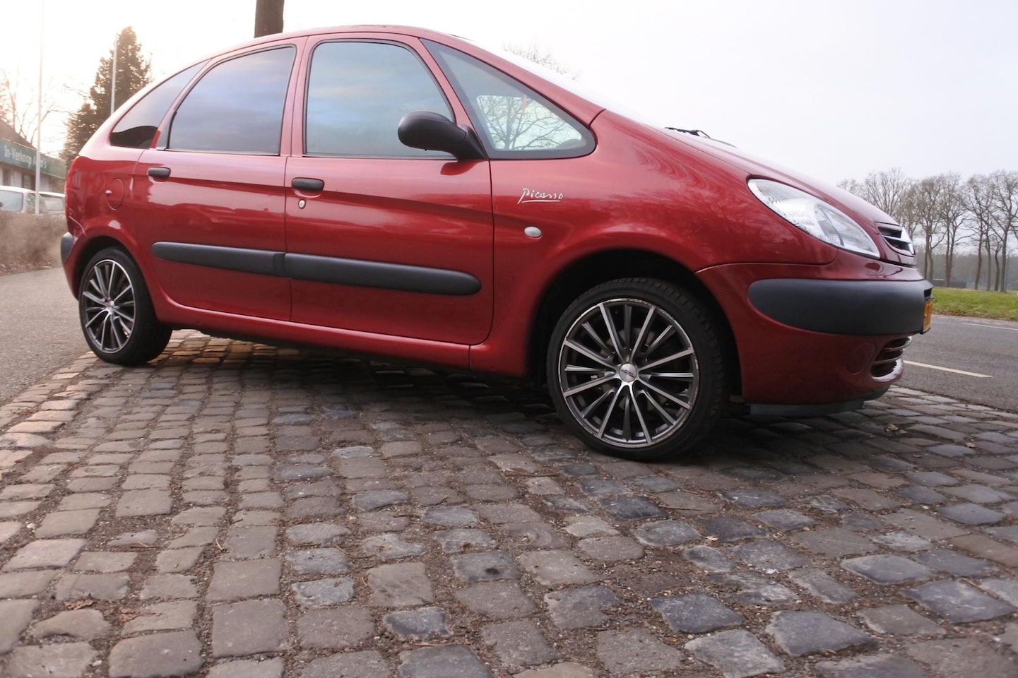 Citroën Xsara Picasso - 2.0i-16V Différence 142 dkm N.A.P. nette auto - AutoWereld.nl