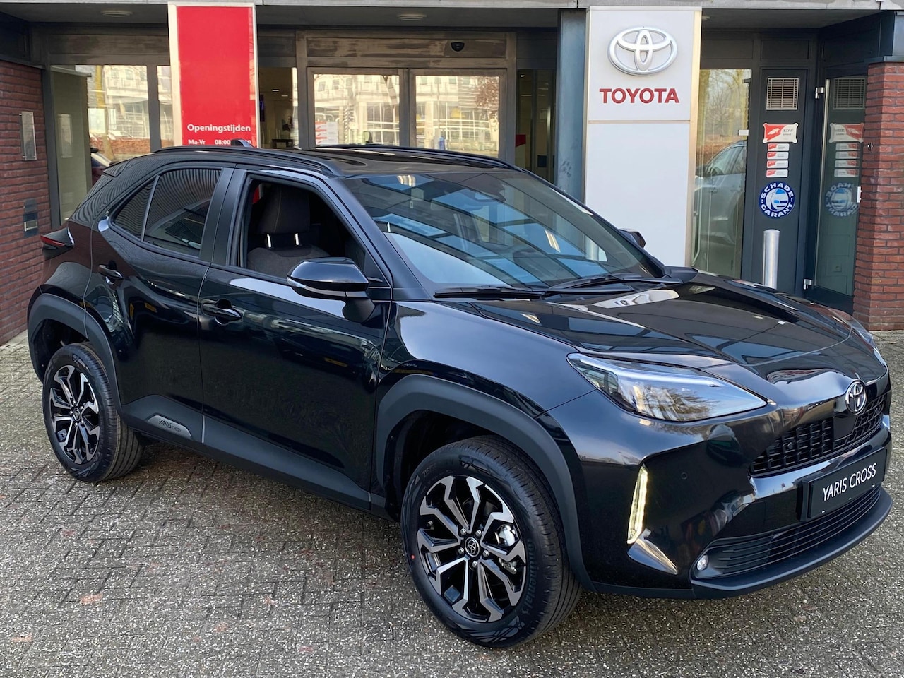 Toyota Yaris Cross - 1.5 Hybrid 115 First Edition - AutoWereld.nl