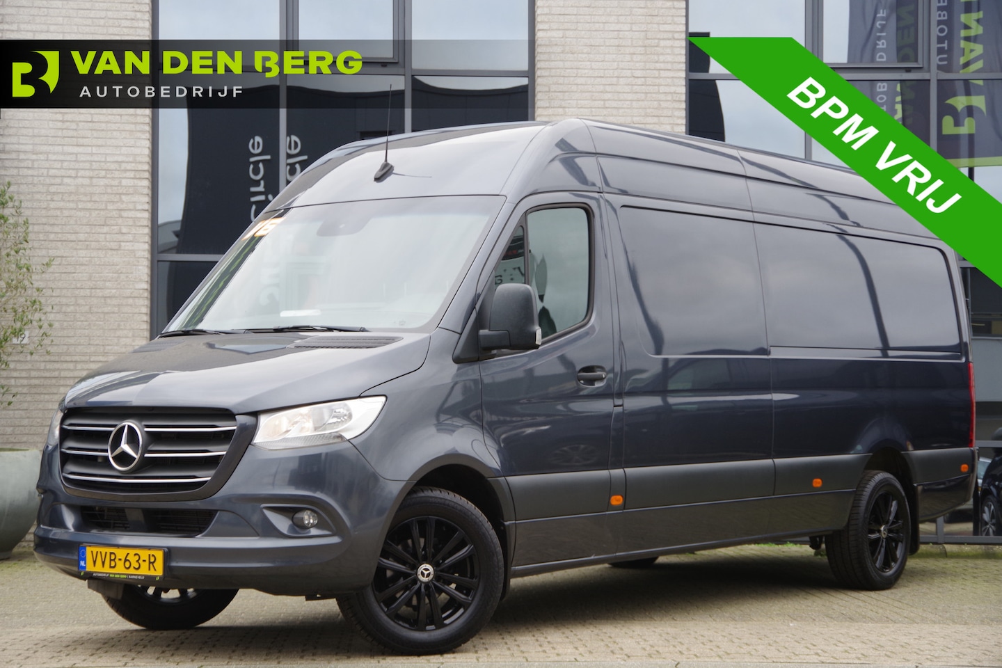 Mercedes-Benz Sprinter - 319 3.0 CDI V6 L3H2 AUT-7, LEDER, 3.5T TREKHAAK, CRUISE, MBUX, CAMERA, STANDKACHEL, CLIMA, - AutoWereld.nl