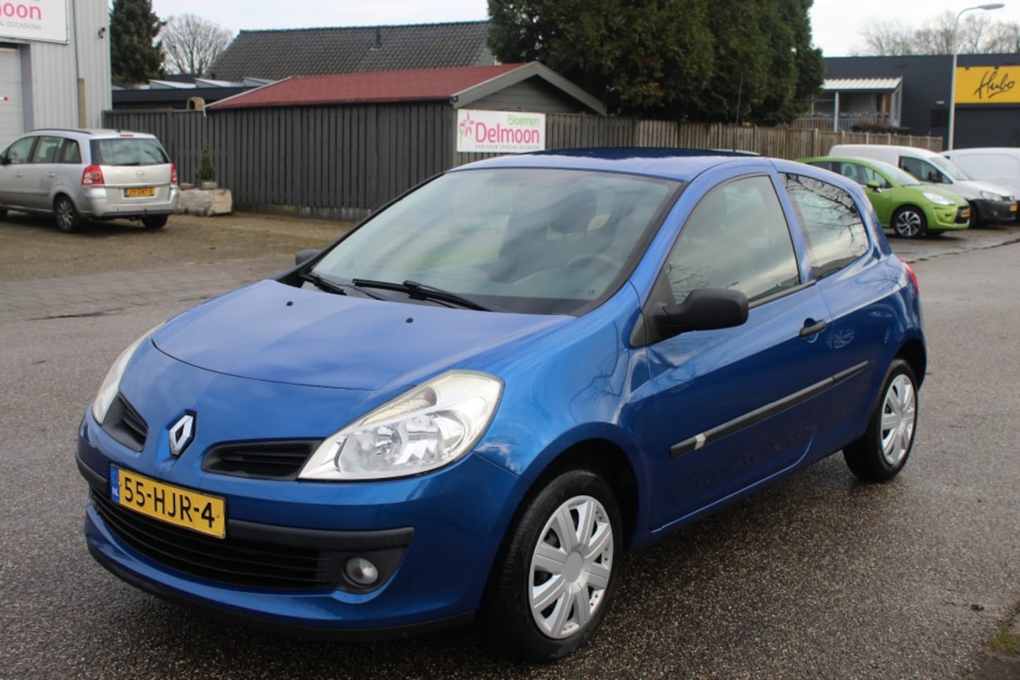 Renault Clio - 1.2-16V Special Line 1.2-16V Special Line - AutoWereld.nl