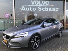 Volvo V40 - 2.0 D2 Momentum | Rijklaar incl garantie | Verwarmbaar voorruit LED koplampen 18 inch