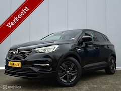 Opel Grandland X - 1.2 TURBO EDITION/FULL LED/TREKHAAK/17''LMV/CARPLAY