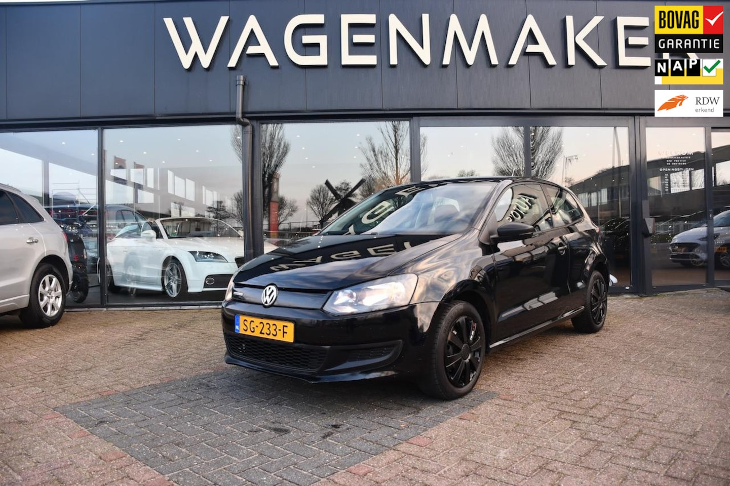 Volkswagen Polo - 1.2 Easyline Airco|Cruise|NAVI|Nieuwe APK - AutoWereld.nl