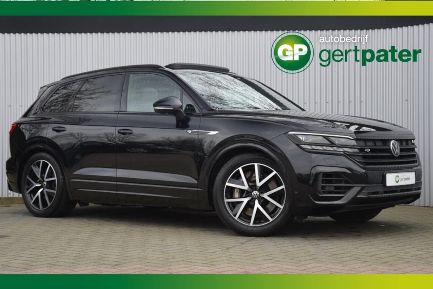 Volkswagen Touareg - 3.0TSI 462PK eHybrid 4Motion R Pano/HeadUp/IQ Light - AutoWereld.nl