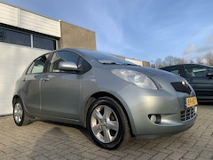 Toyota Yaris - 1.3 VVTi Luna 1ste Eig 5DR NWE APK Airco Elektrische ramen LM Velgen