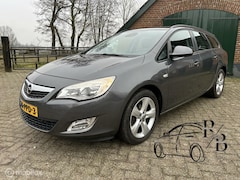 Opel Astra - 1.4 Turbo Edition NAVI/AIRCO/CRUISE/TREKHAAK